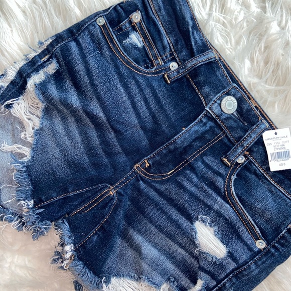 NWT American Eagle jean shorts - Picture 3 of 6